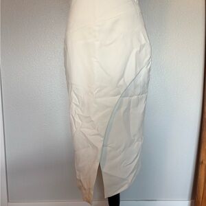 Black Halo Ivory Pencil Skirt